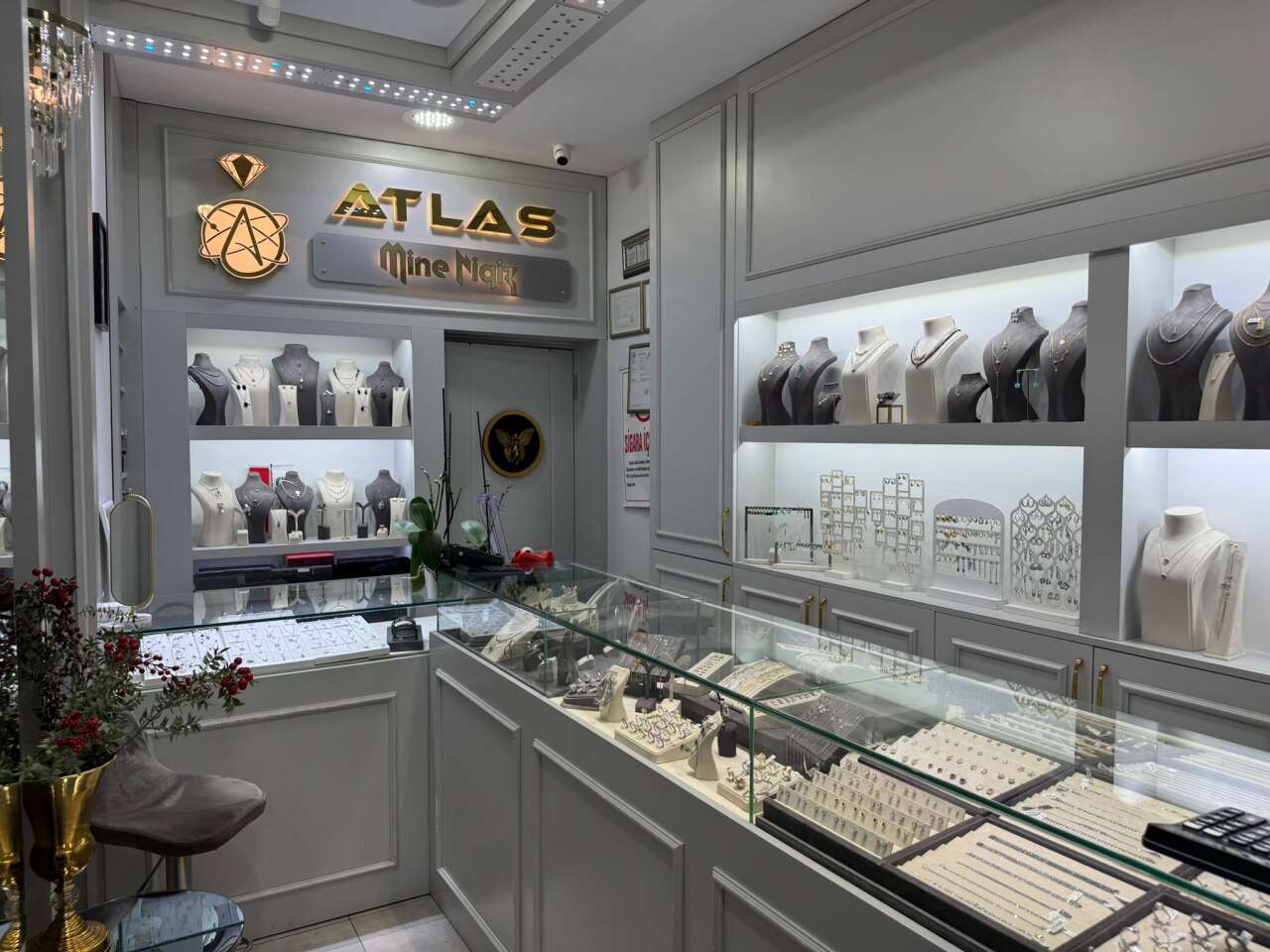 Menteşe'de 14 Şubat’ta Gümüşe İlgi: Ürünler 1.000 TL’den Başlayıp 160 Bin TL’ye Çıkıyor 13